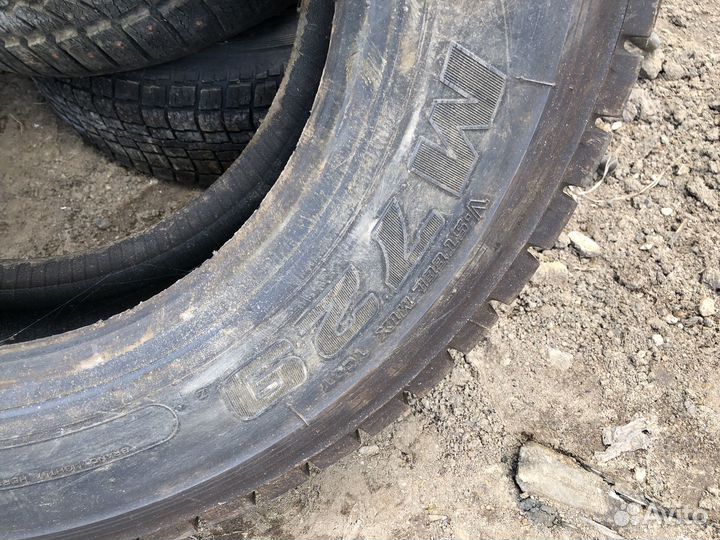 Bridgestone M729 215/75/r17,5
