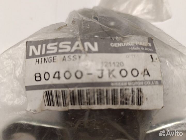 Петля двери Infiniti g35x