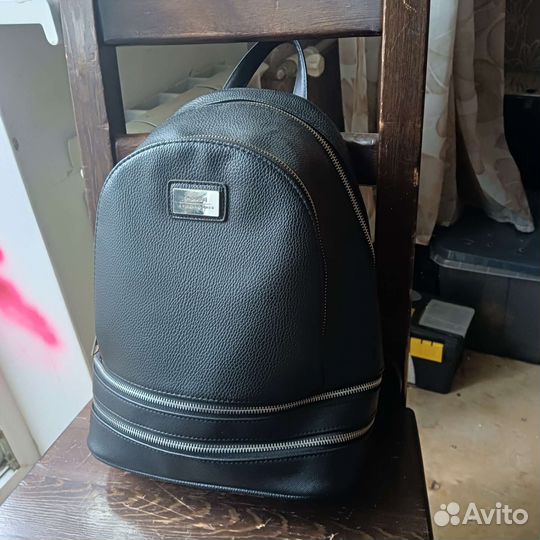 Рюкзак кожаный черный