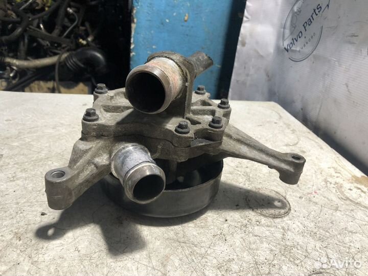 Насос водяной (помпа) Jaguar S-type (X200) I 2-й р