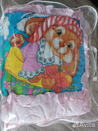 Бортики в кроватку с балдахином