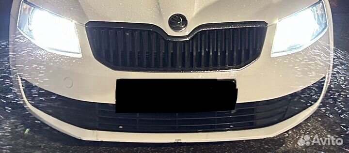 Фары тюнингованные на Skoda Octavia A7