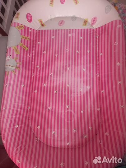 Пеленальный столик с ванночкой Brevi