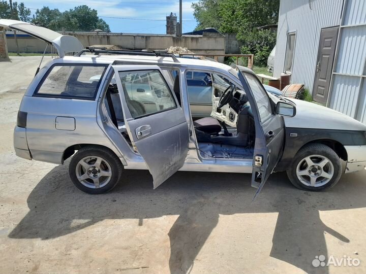 ВАЗ 2111 1.5 МТ, 2003, битый, 303 060 км