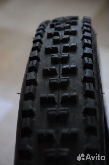 Велосипедная покрышка maxxis 27.5