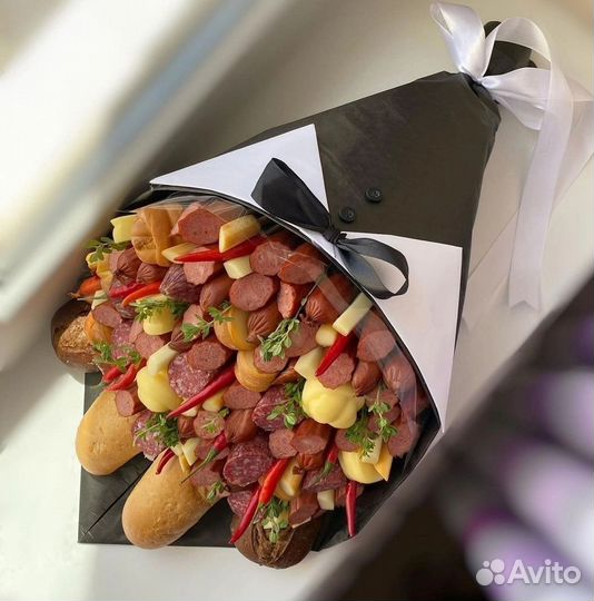 Мужской букет, букет из колбас