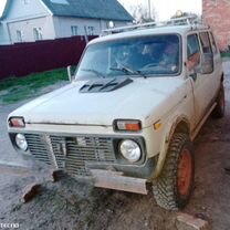 ВАЗ (LADA) 4x4 (Нива) 1.7 MT, 2002, 250 000 км