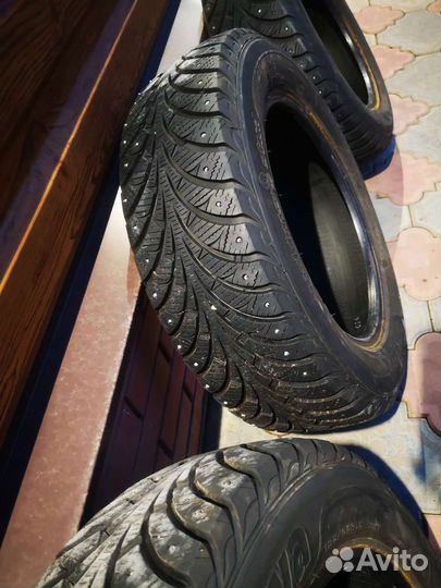 Sava Eskimo Stud 185/65 R15