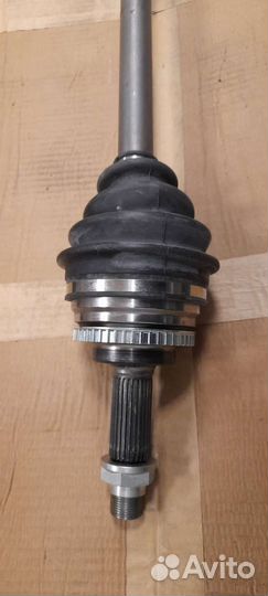 Шрус Полуось передняя правая Toyota Avensis