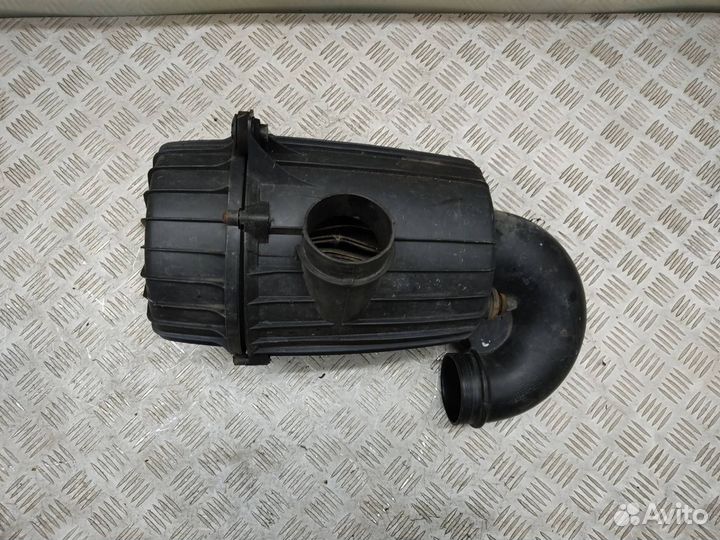 Корпус воздушногo фильтра Peugeot Boxer 3 2012