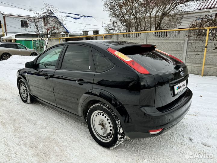 Ford Focus 1.8 МТ, 2006, 181 950 км