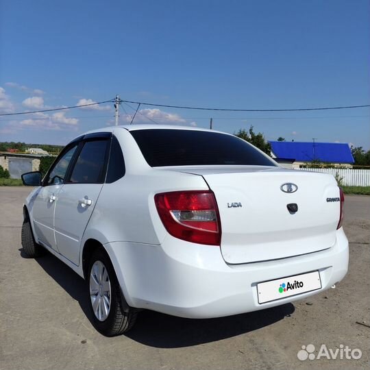 LADA Granta 1.6 МТ, 2016, 124 000 км