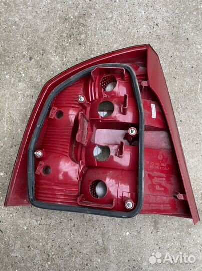 Задний правый фонарь Skoda Octavia