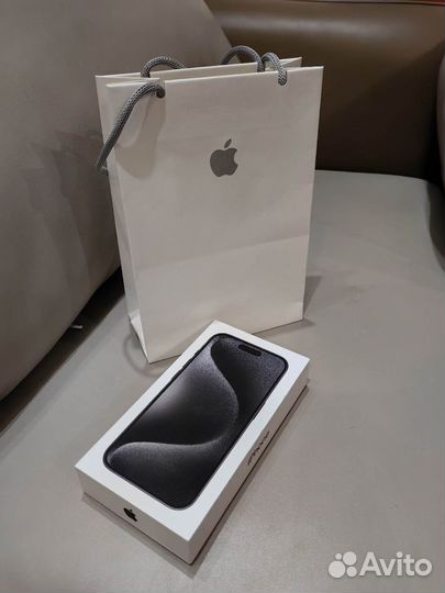 iPhone 15 Pro, 256 ГБ