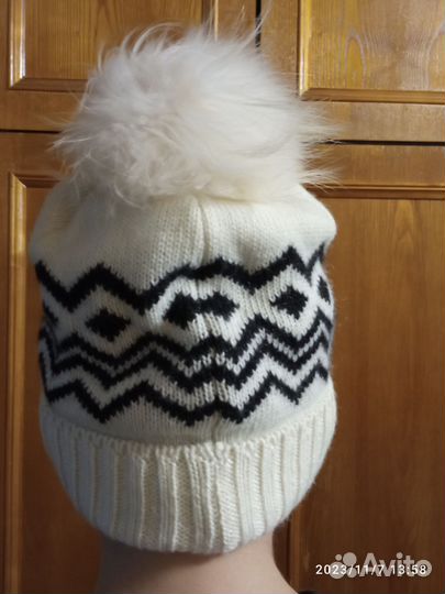 Шапка зимняя женская новая