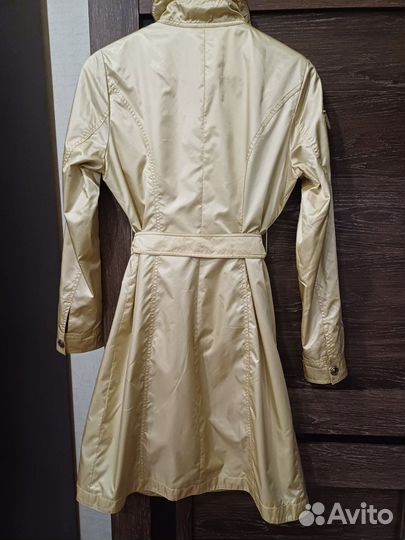 Плащ женский