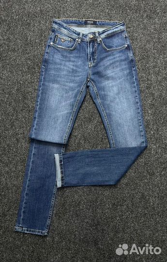 Джинсы Armani Jeans