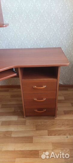 Компьютерный стол со шкафом бу