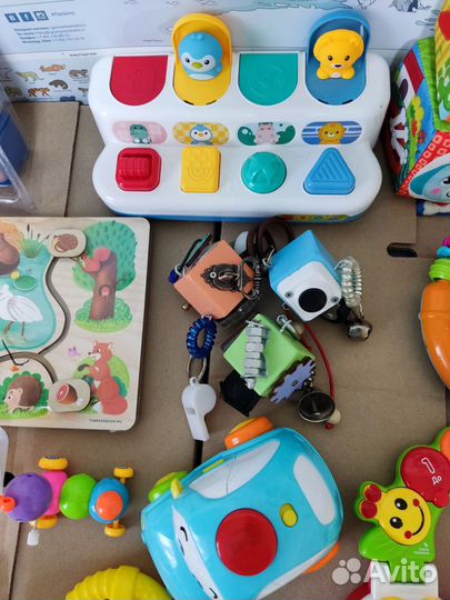 Игрушки для малышей до года и после