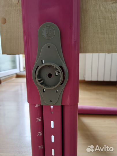 Растущий стол парта