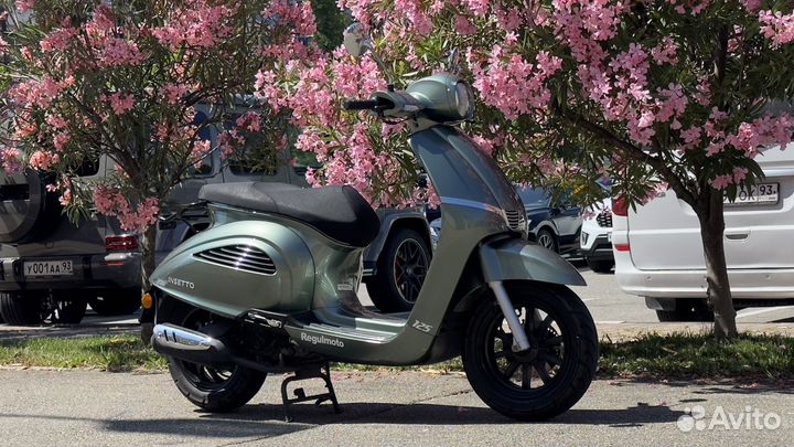 Скутер Regulmoto Insetto