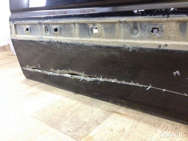 Дверь передняя правая Jeep Commander (Xk)