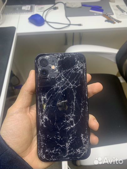 iPhone 12, 64 ГБ