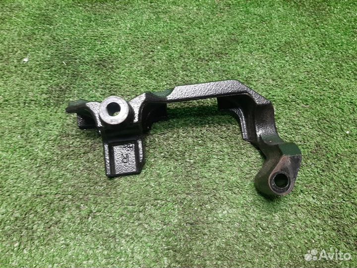 Кронштейн впускного коллектора Subaru Forester SJ