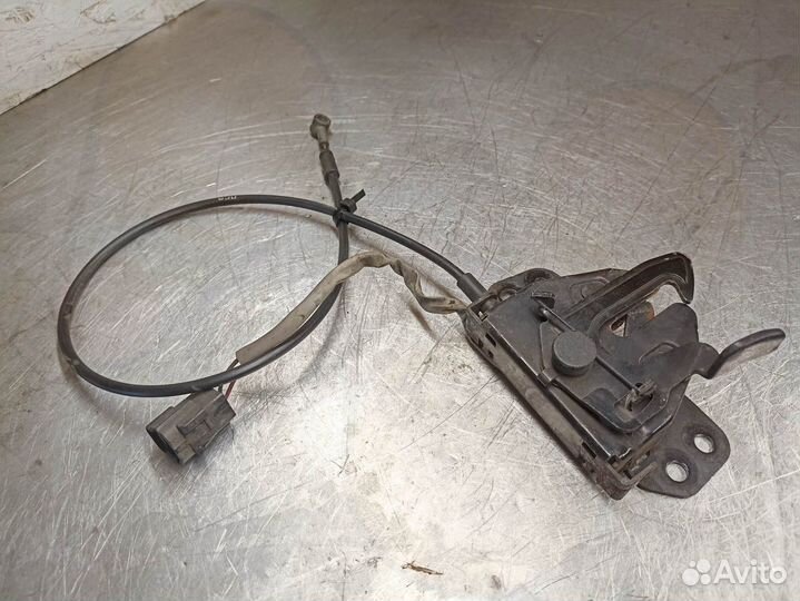 Замок капота 811304H910 Grand Starex H1 с тросом