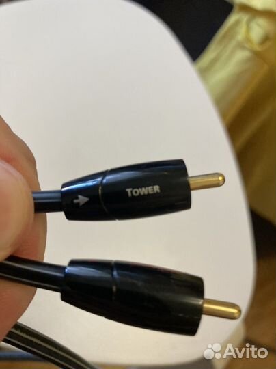 Межблочный кабель 2 rca AudioQuest Tower