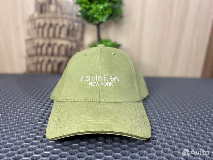 Кепка бейсболка Calvin Klein