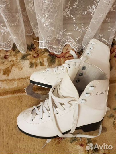 Коньки фигурные