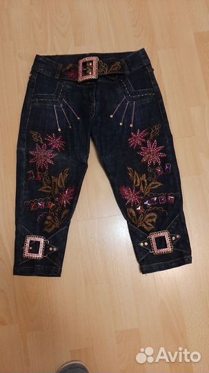 Джинсы-капри