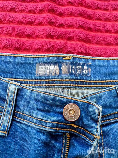 Джинсы для мужчин