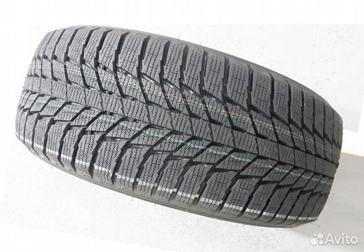 Triangle PL01 235/40 R18 95R