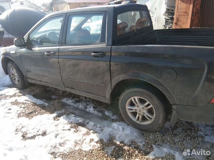 Кузов по частям Санг Енг Актион Спорт