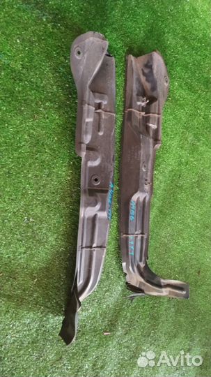 Пыльники крыльев передние пара передние Audi A4