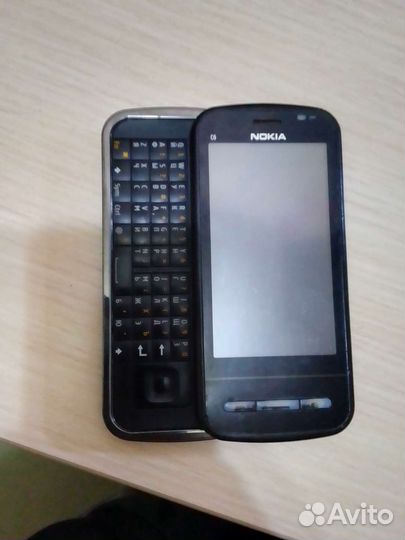 Телефон nokia c6-00