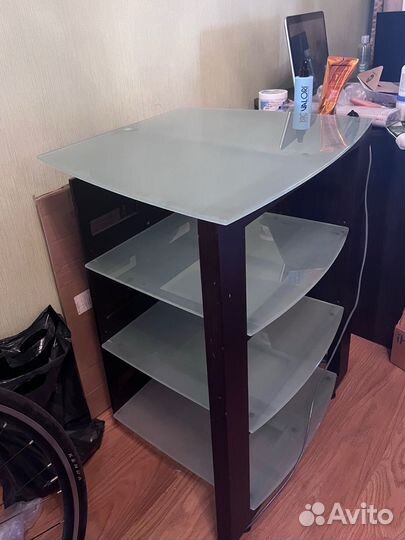 Стеклянная тумба