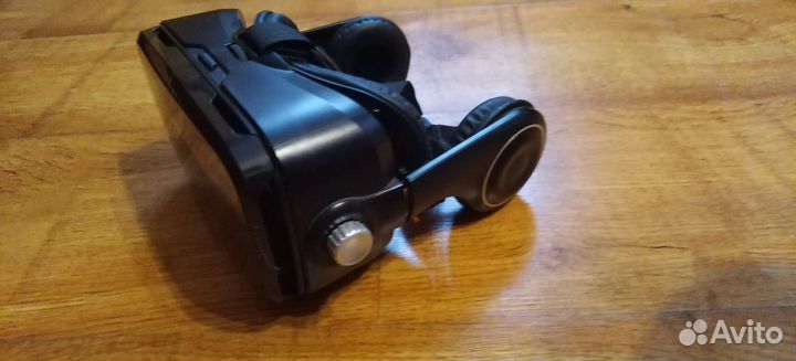 Bobo VR Z4. С джойстиком