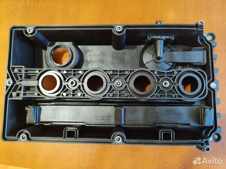 Клапанная крышка opel chevrolet 1,6-1,8 55564395