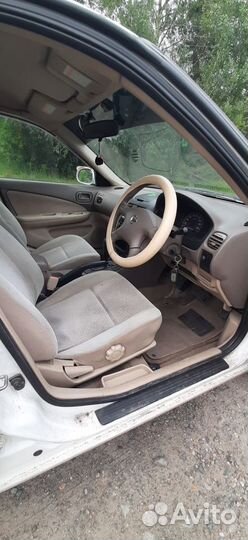 Nissan Sunny 1.5 AT, 2003, 250 000 км