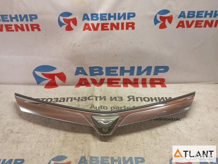 Решетка toyota estima