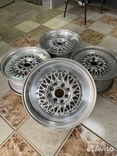 Диски BBS RS R-15 4/100 4/114.3 by Replay