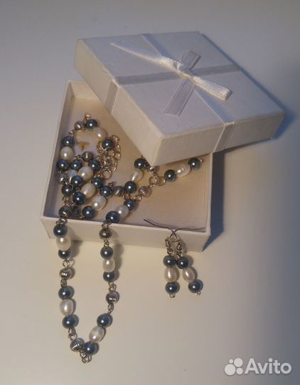 Ожерелье и серьги с жемчугом