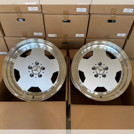 Литые диски Powcan 8×R17 5×112