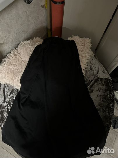 Атласная юбка миди