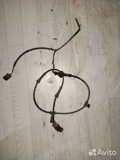 Датчик ABS для Volvo S40