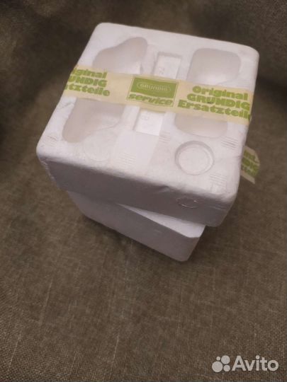 Записывающая головка для видеомагнитофона Grundig