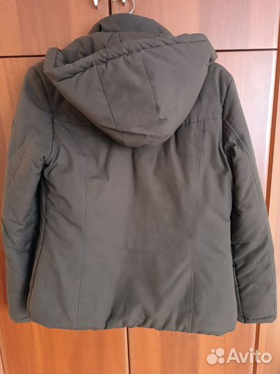 Демисезонная куртка женская 44 р-р Польша